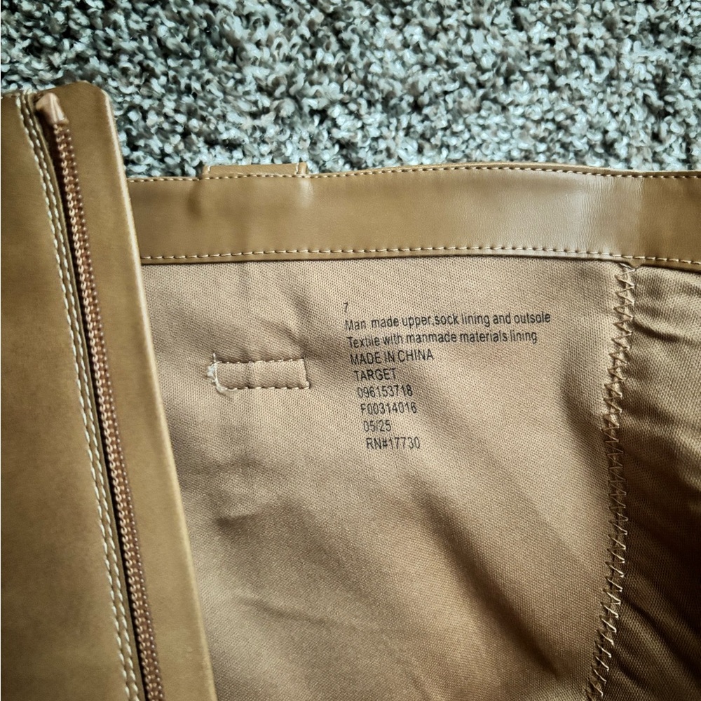 Target Tan Boots - Picture 4 of 4